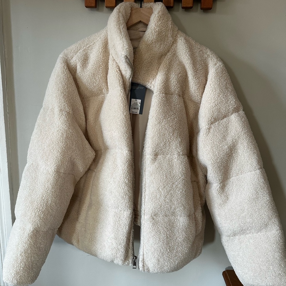 Universal Thread Off-White Teddy Jacket